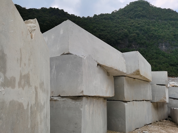 礦山基地-荒料區